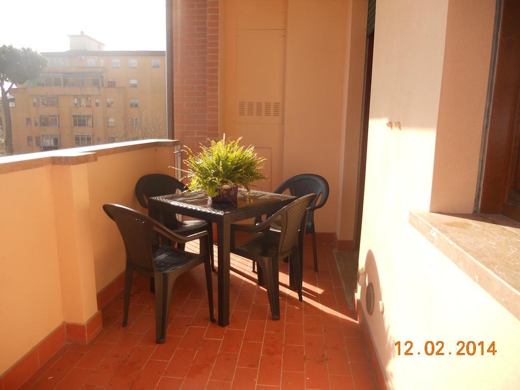 Apartment Via Delle Torri Pisa Zimmer foto